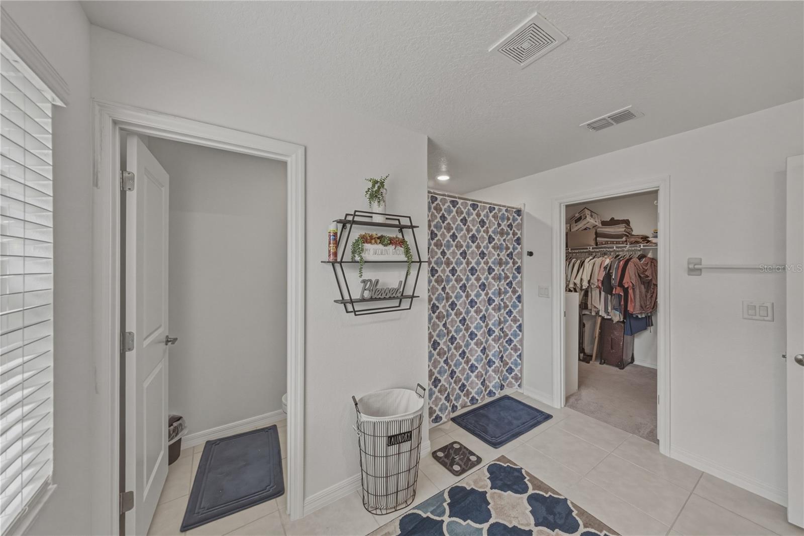 2922 FLYING BLACKBIRD RD