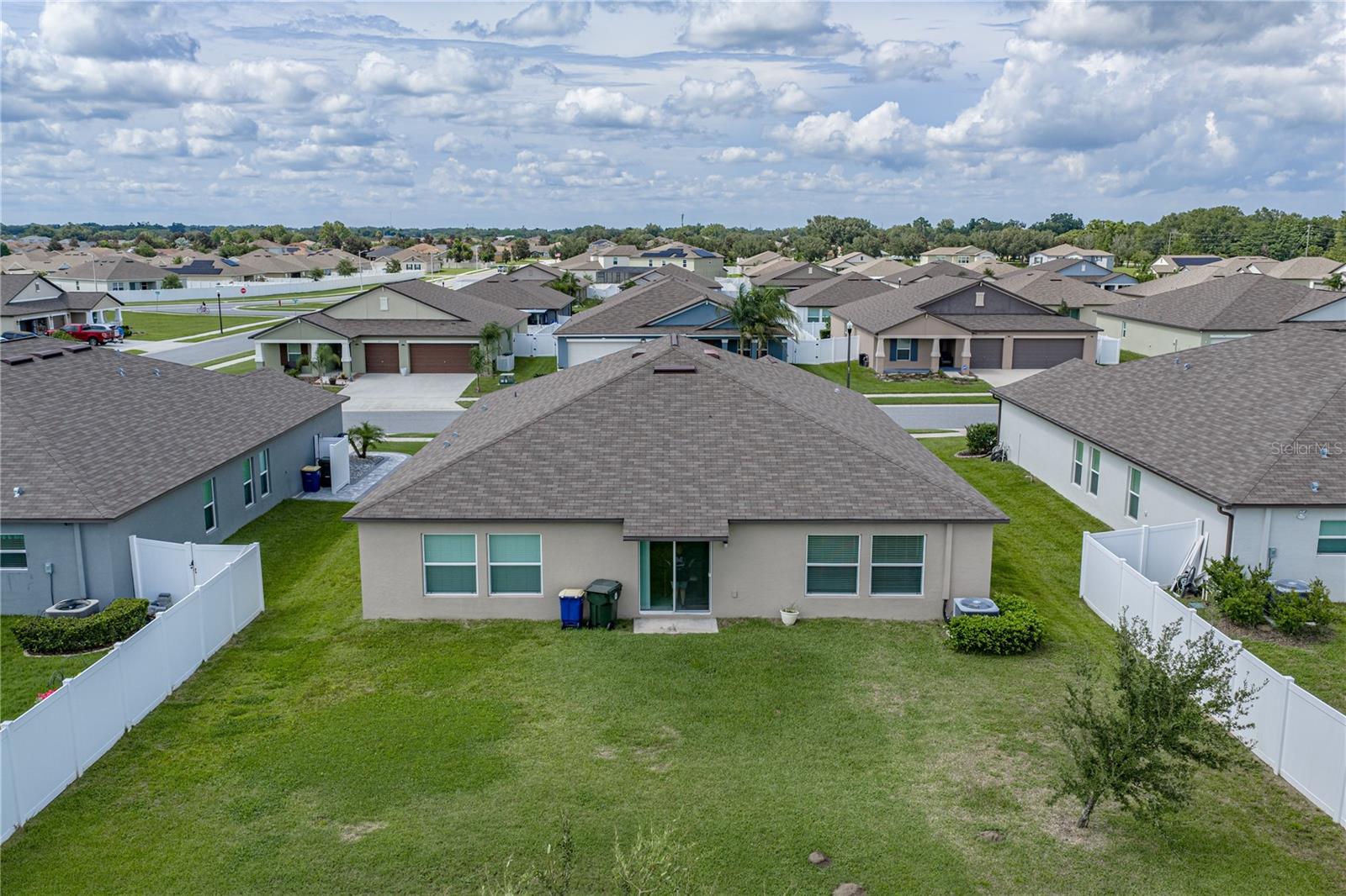 2922 FLYING BLACKBIRD RD
