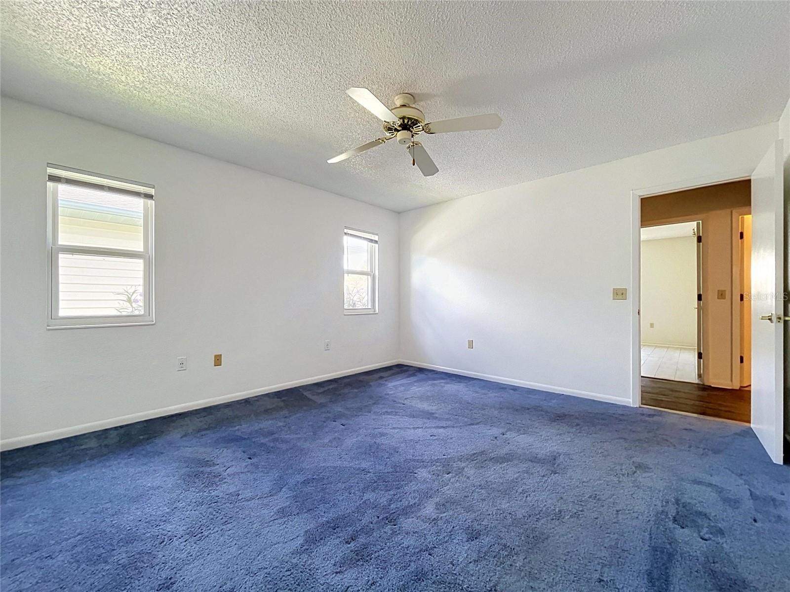 4983 PLEASANT HOLLOW TRL
