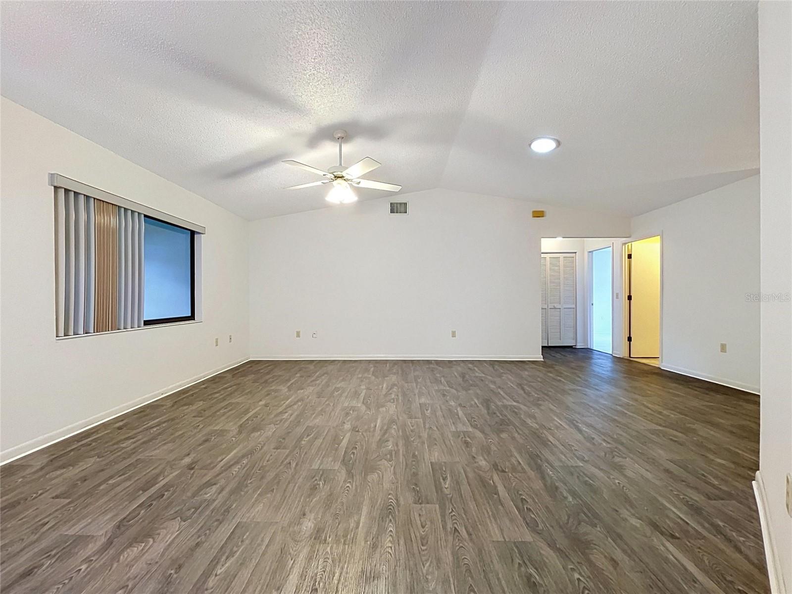 4983 PLEASANT HOLLOW TRL