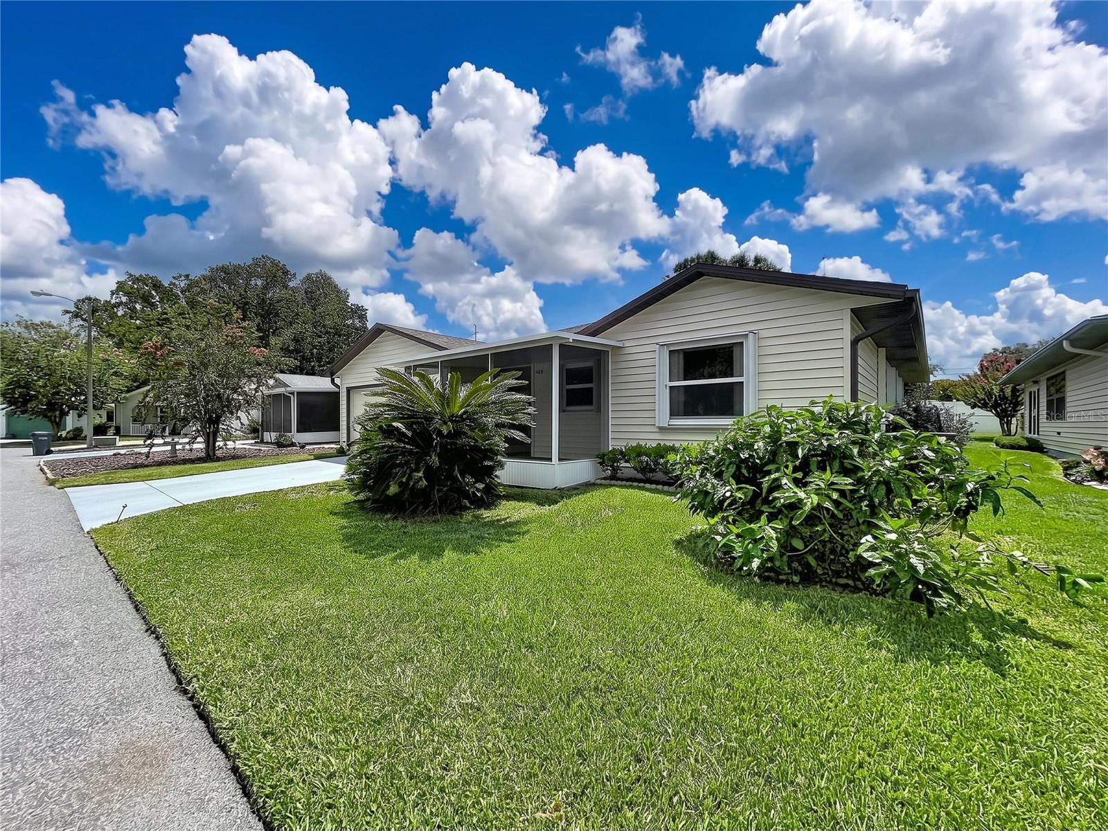 4983 PLEASANT HOLLOW TRL