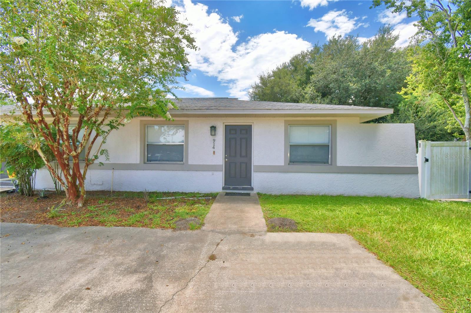 914 GRAPE AVE
