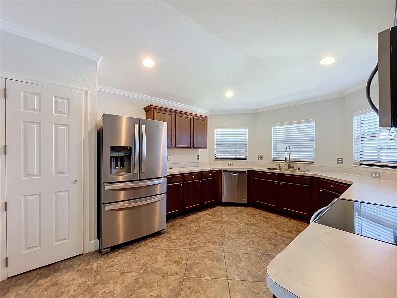 418 MAJESTIC GARDENS BLVD
