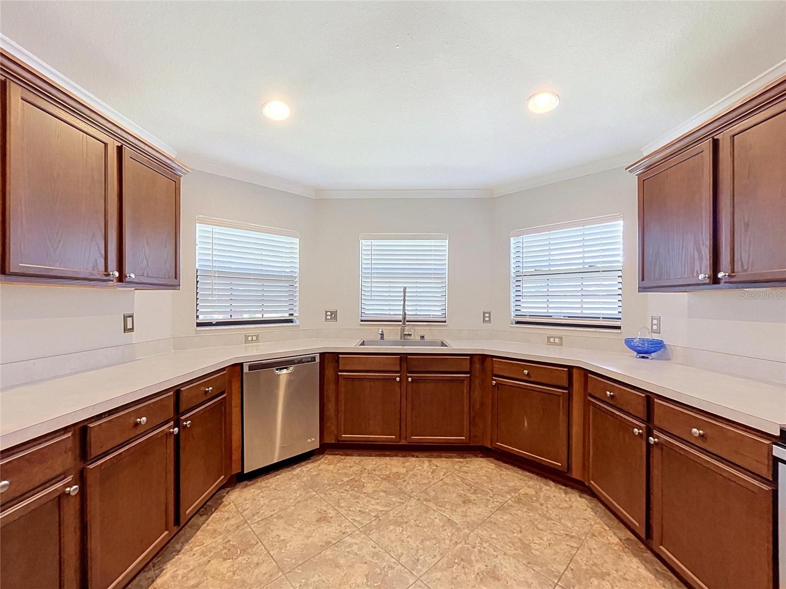 418 MAJESTIC GARDENS BLVD
