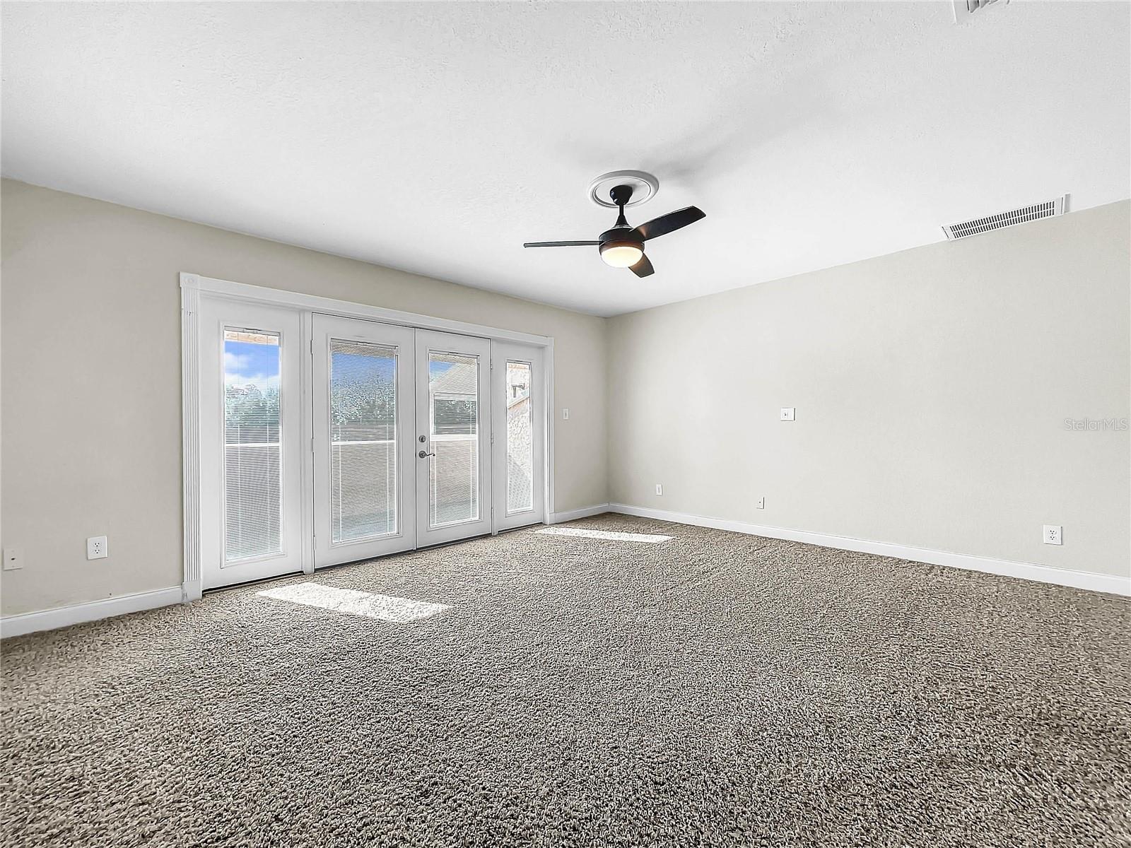 2 CASARENA CT