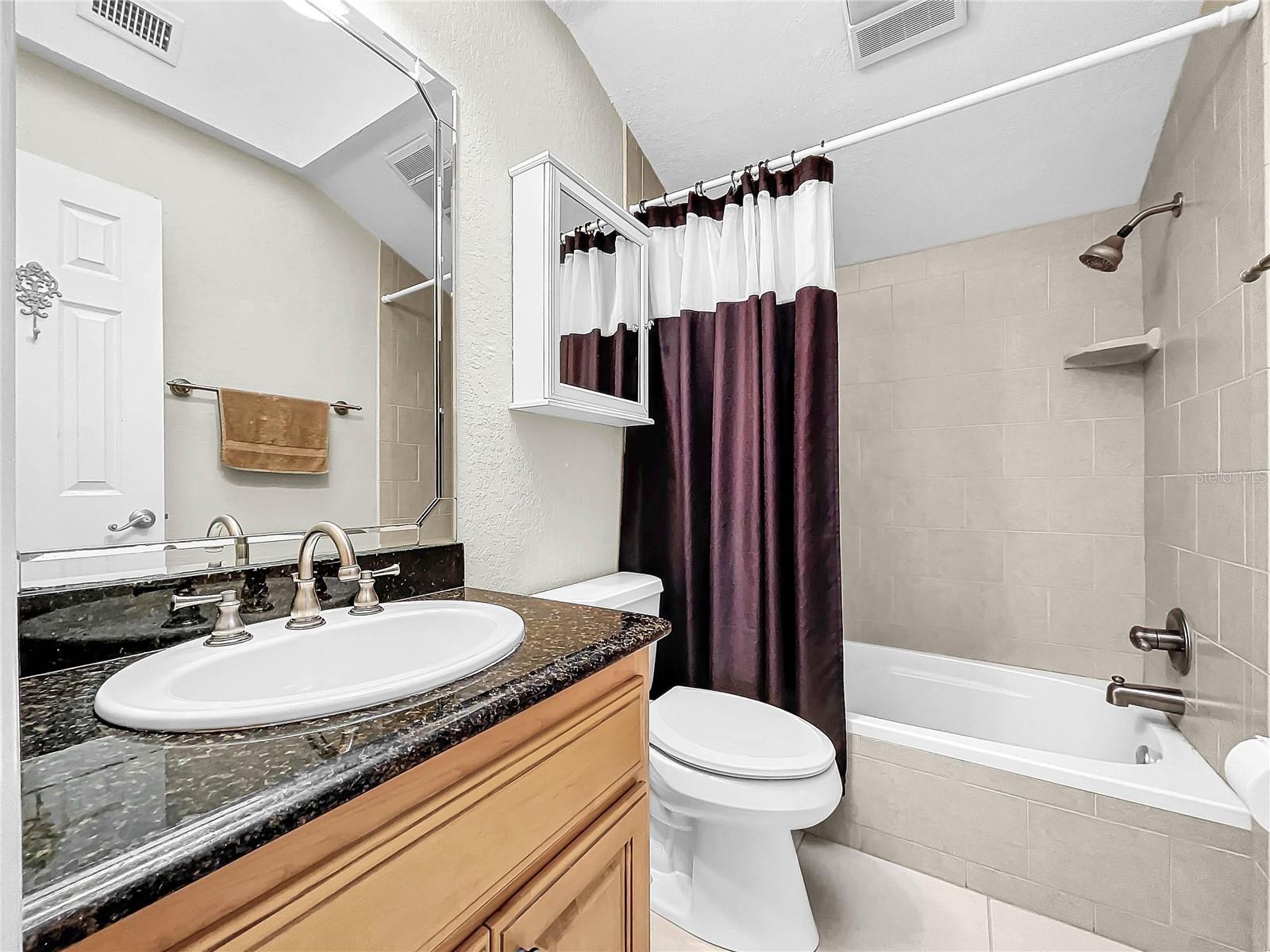 2 CASARENA CT
