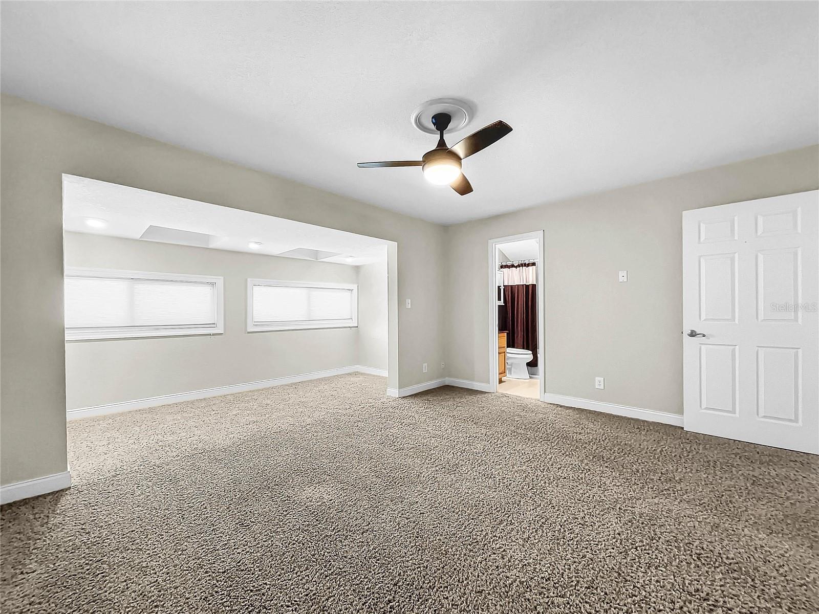 2 CASARENA CT