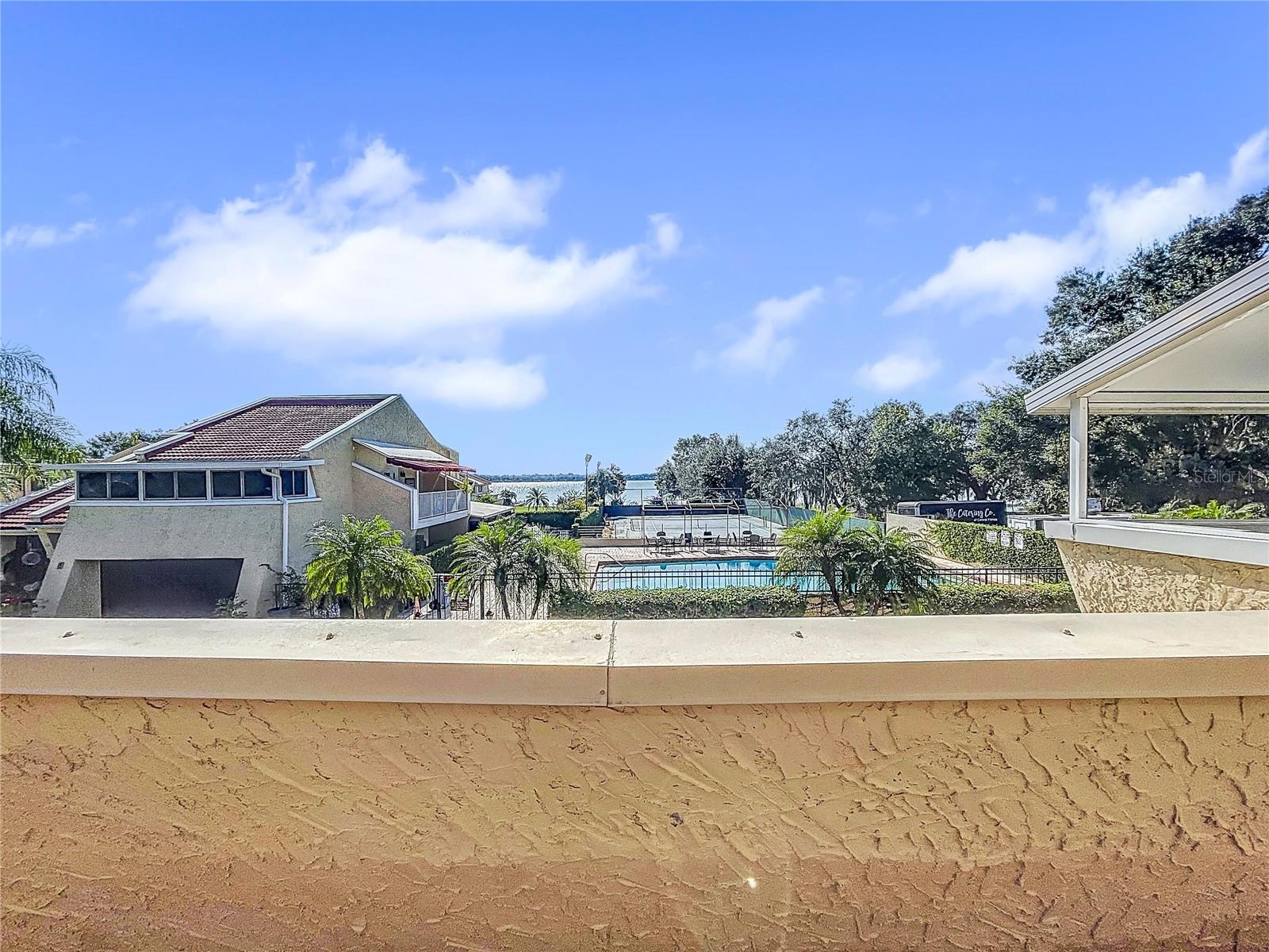 2 CASARENA CT