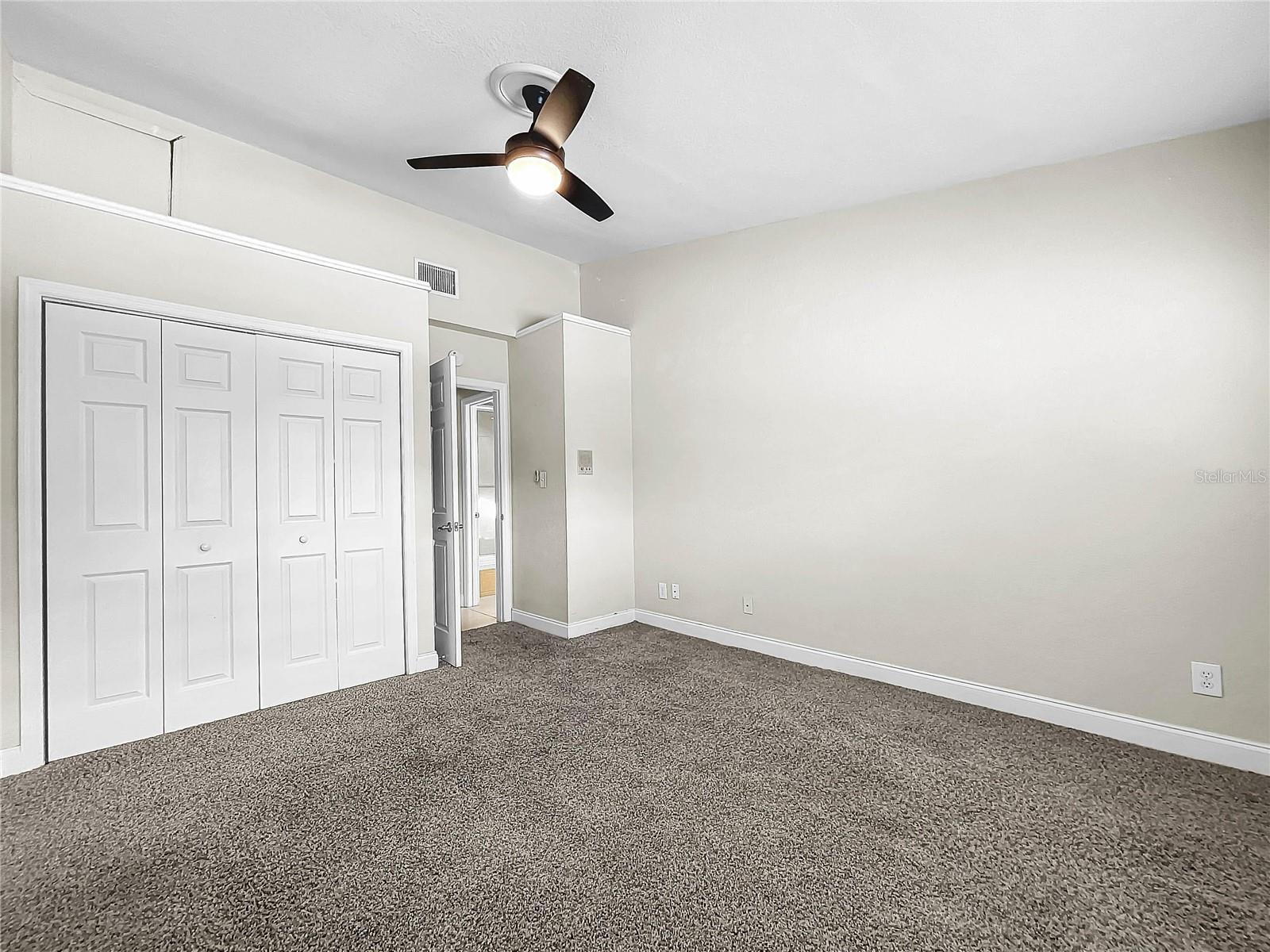 2 CASARENA CT