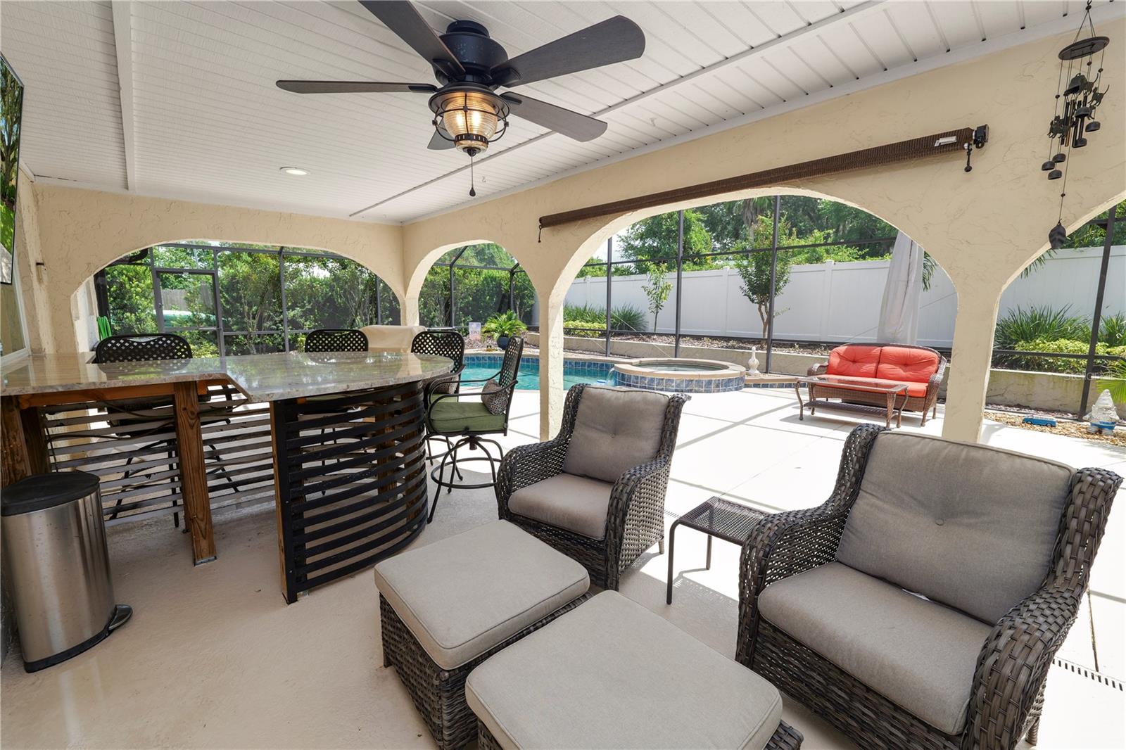 5810 OAKMONT LN
