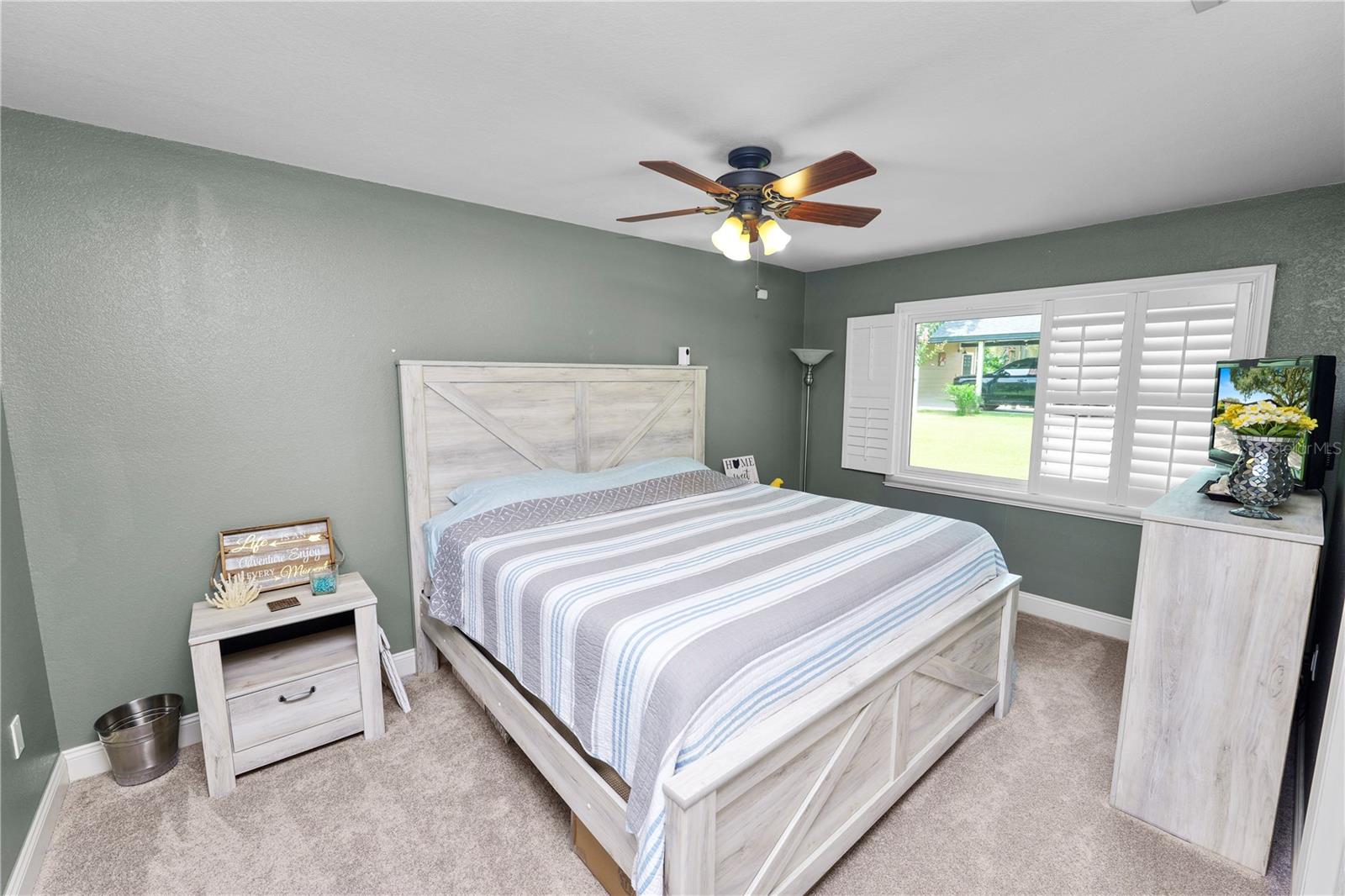 5810 OAKMONT LN