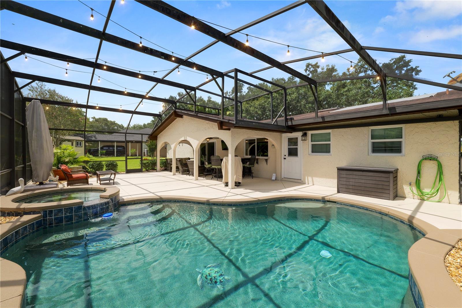 5810 OAKMONT LN