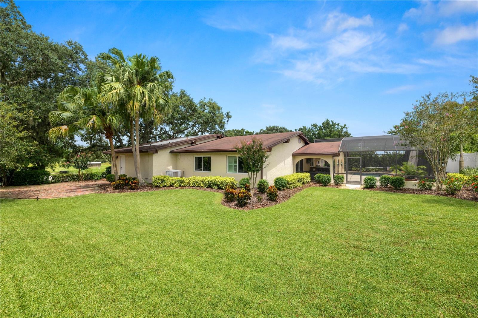 5810 OAKMONT LN