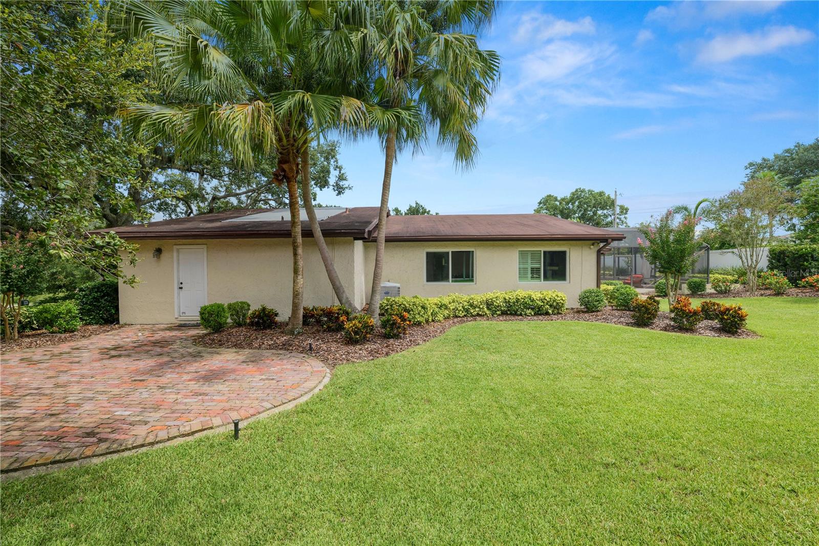 5810 OAKMONT LN