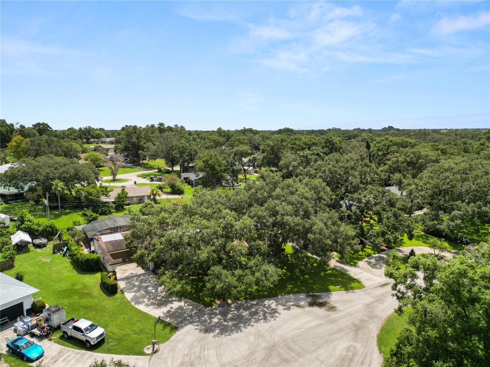5810 OAKMONT LN