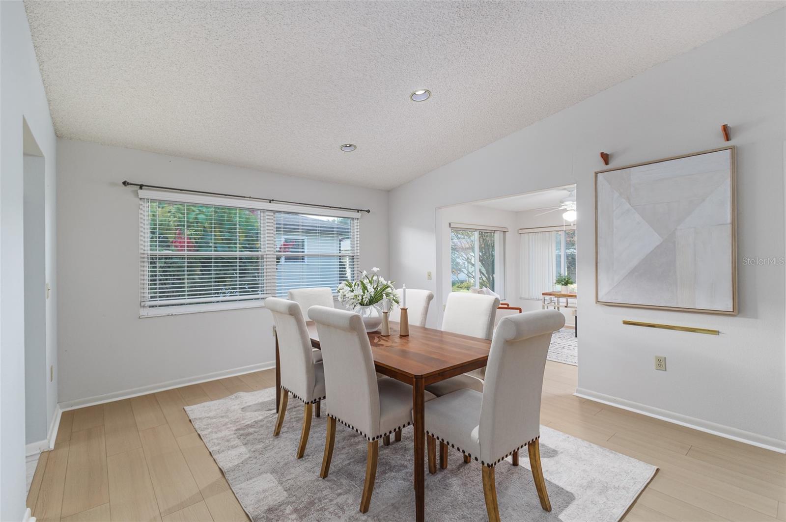 4850 SQUIRE HOLLOW DR