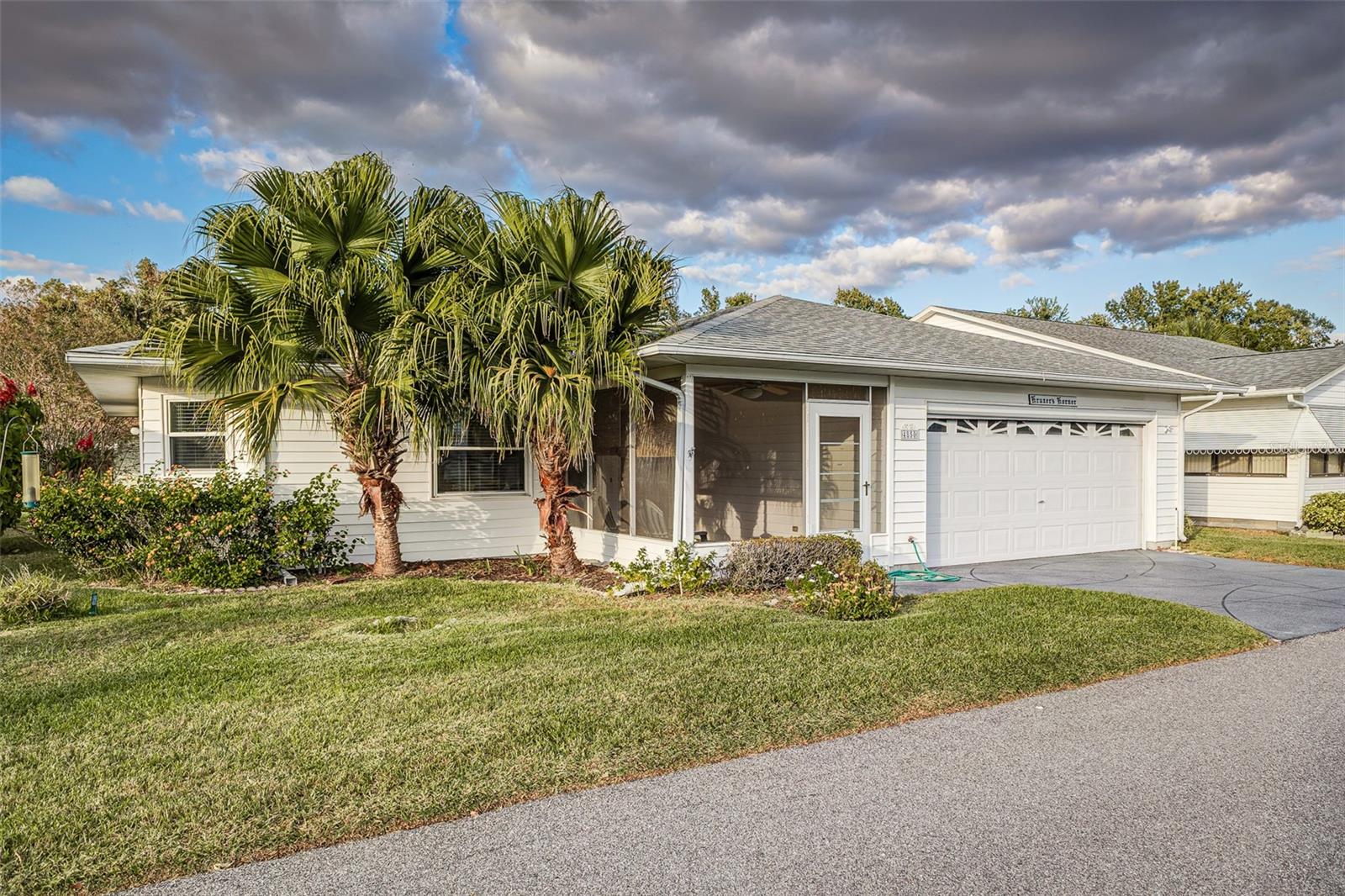 4850 SQUIRE HOLLOW DR