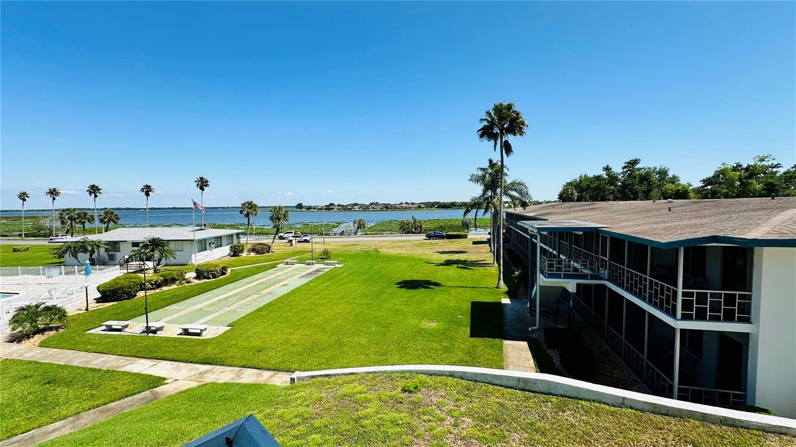 1600 W LAKE PARKER DR #C24