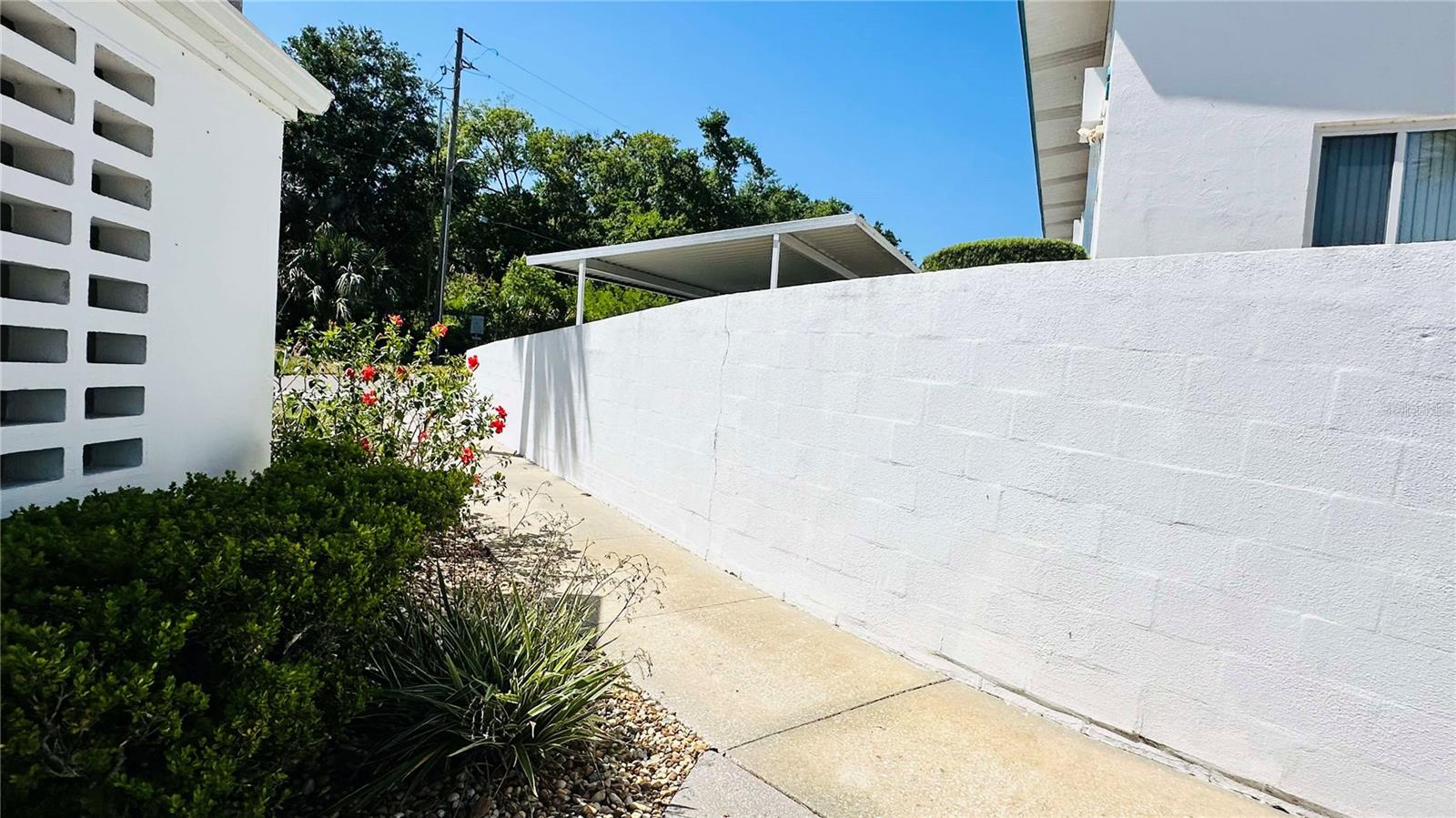 1600 W LAKE PARKER DR #C24