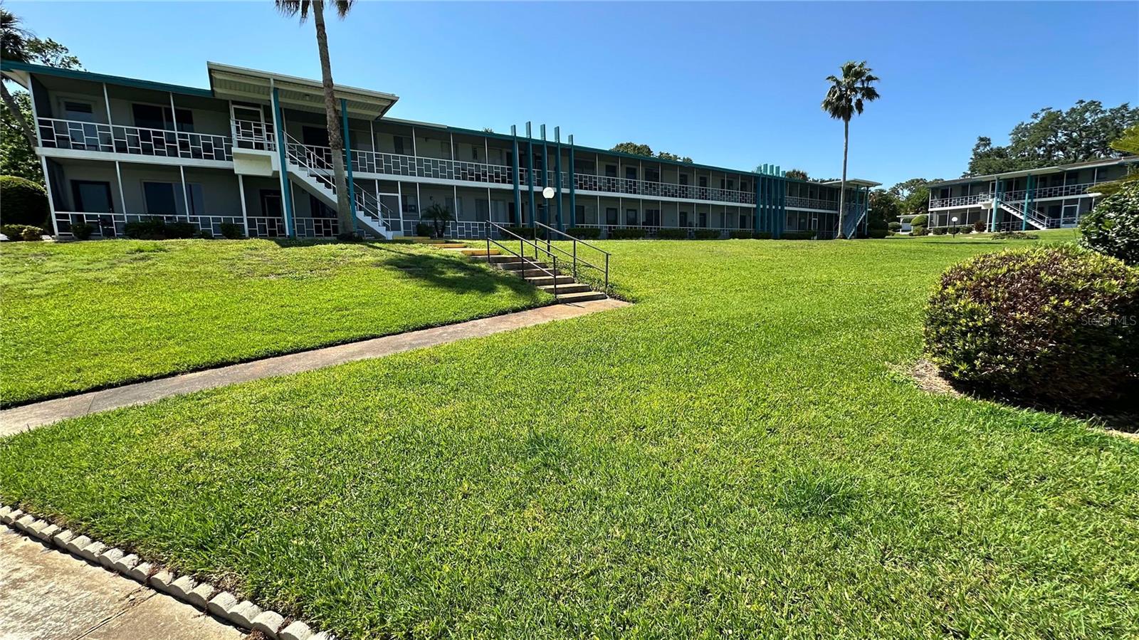 1600 W LAKE PARKER DR #C24