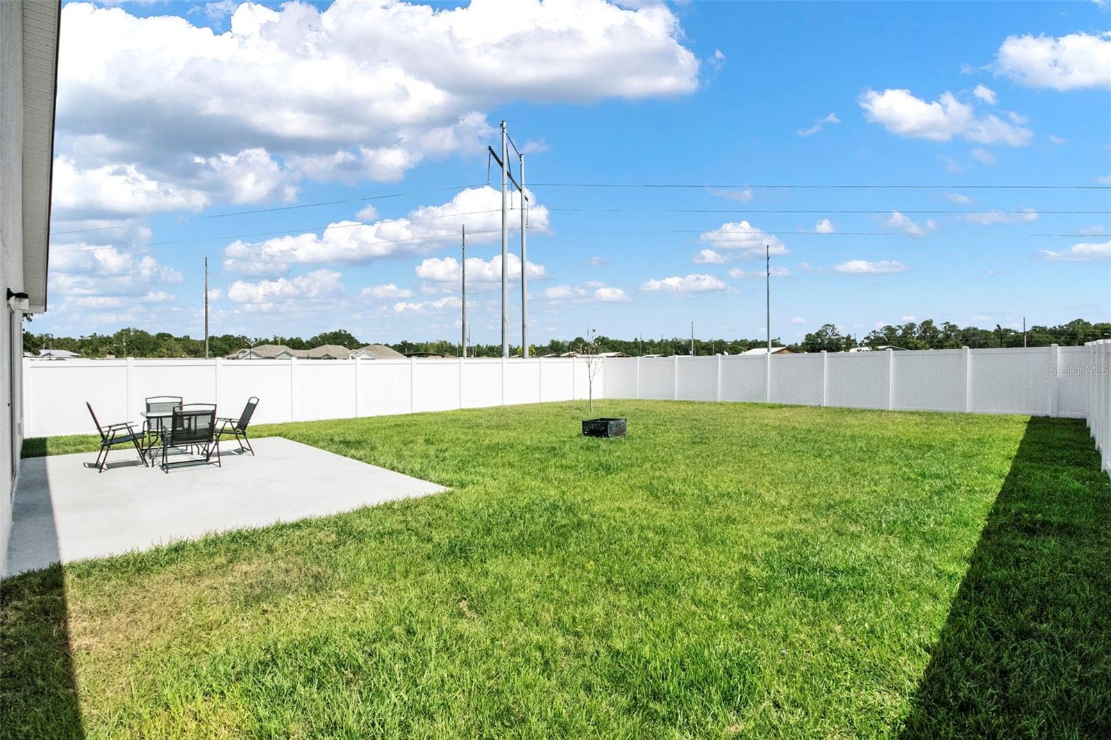 1963 THOMPSON PRESERVE BLVD