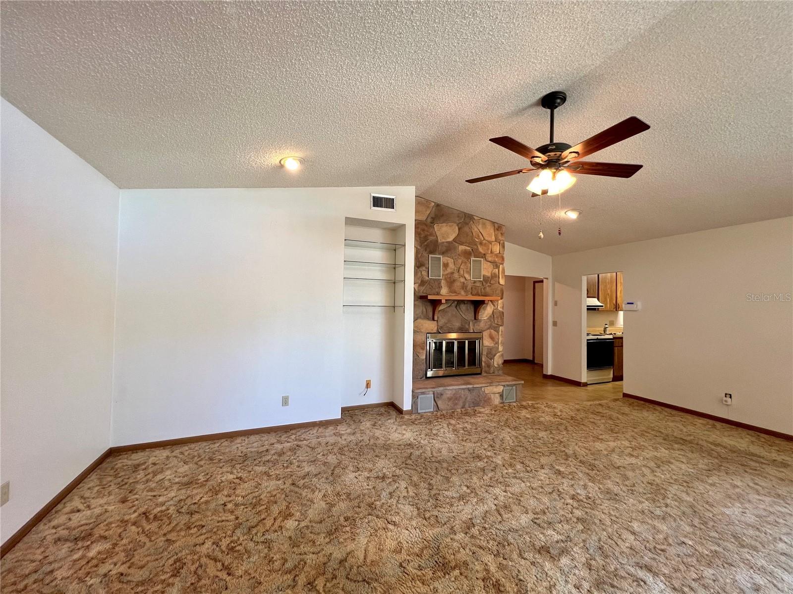 407 PARADISE ISLAND DR