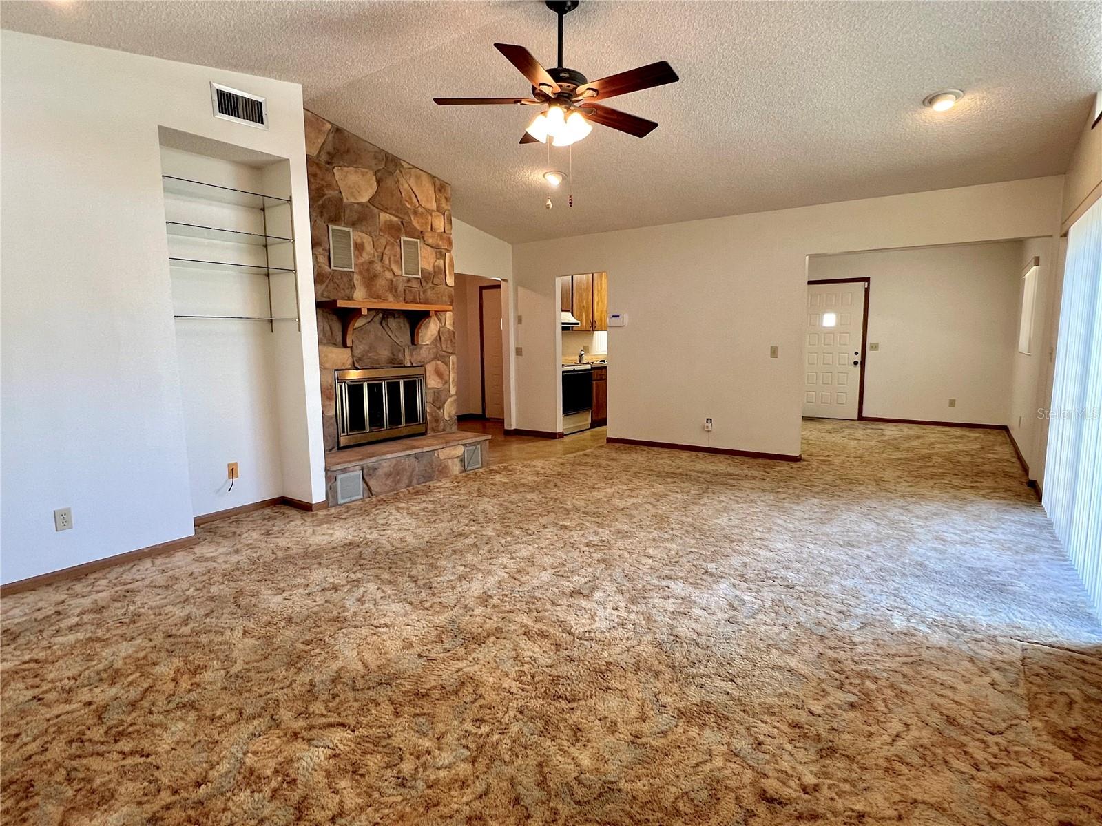 407 PARADISE ISLAND DR