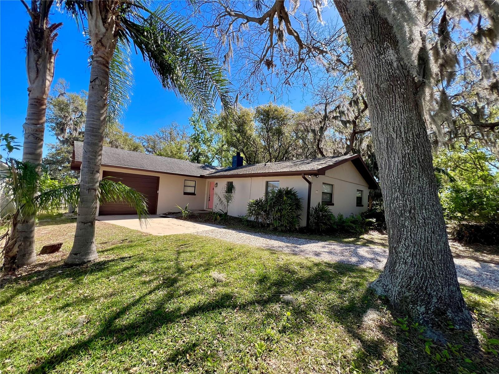 407 PARADISE ISLAND DR