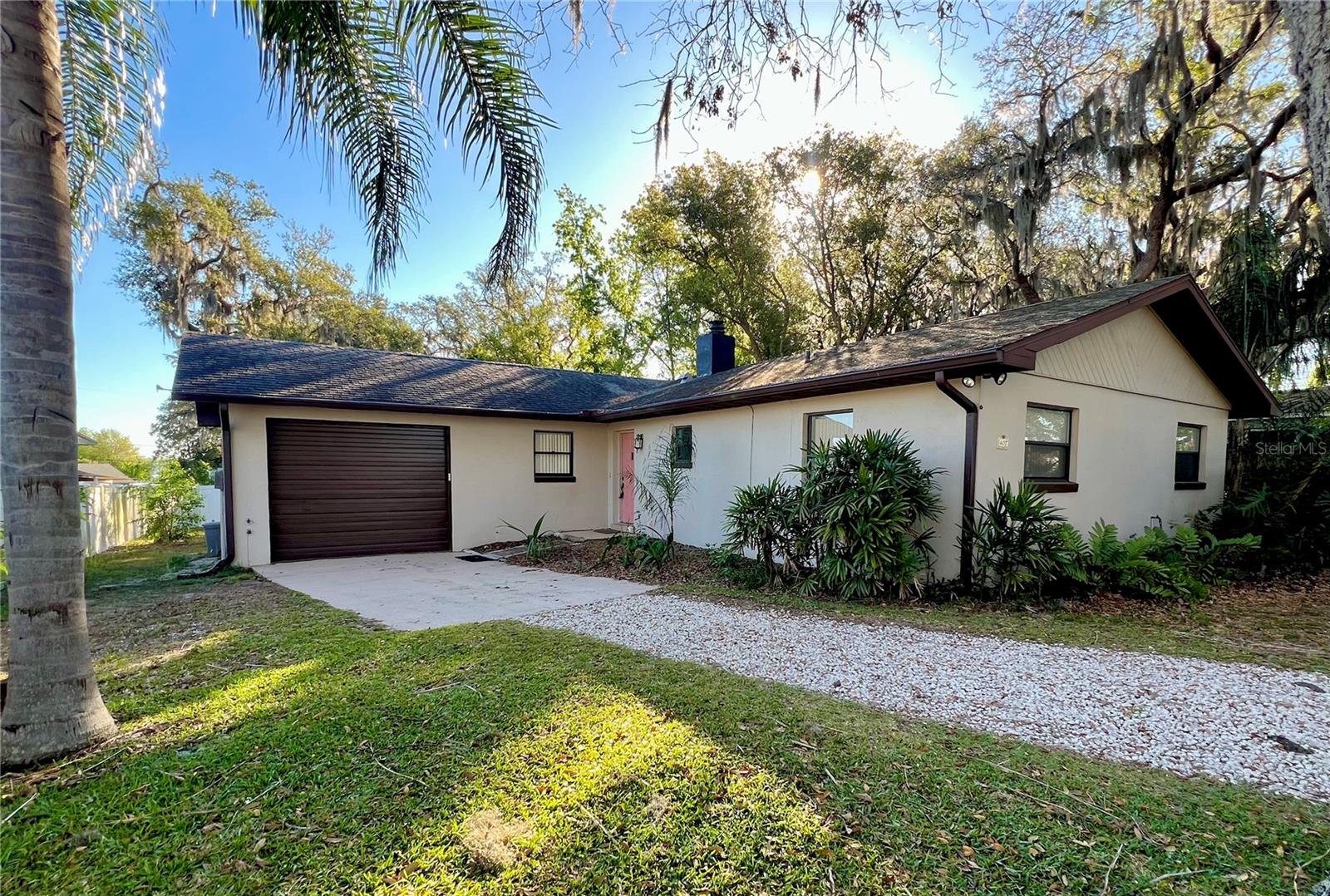 407 PARADISE ISLAND DR