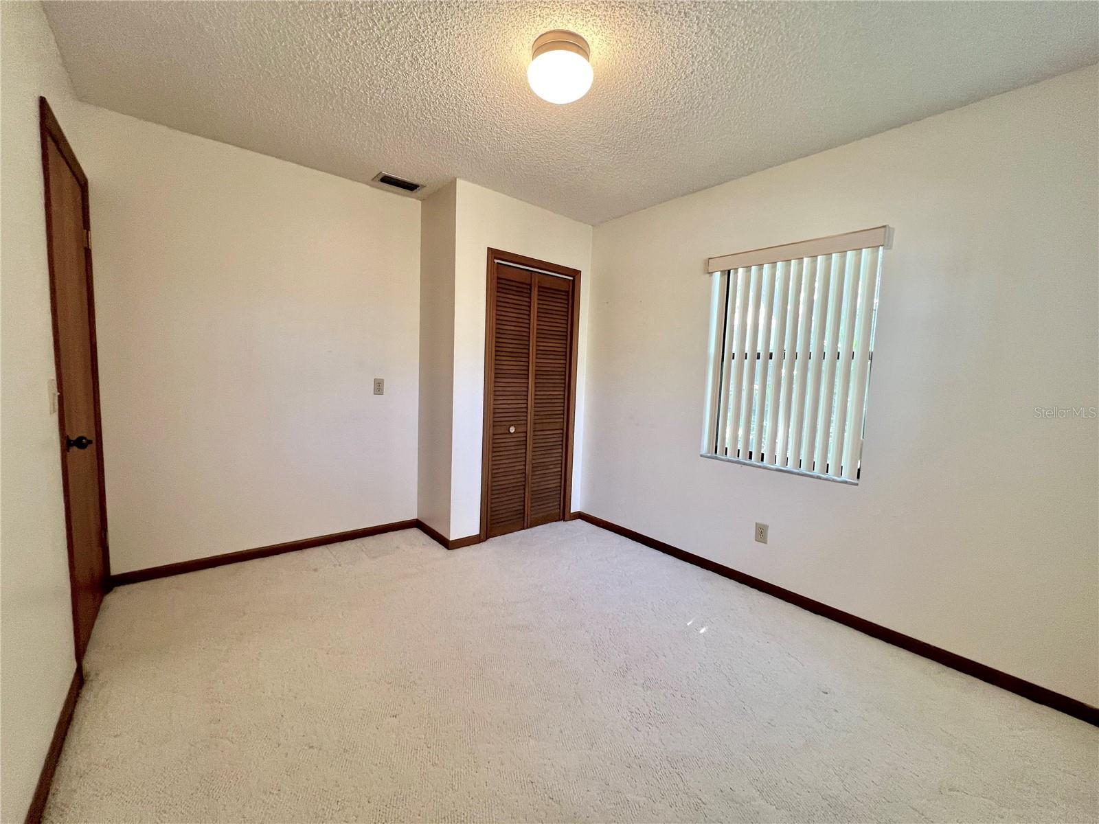 407 PARADISE ISLAND DR