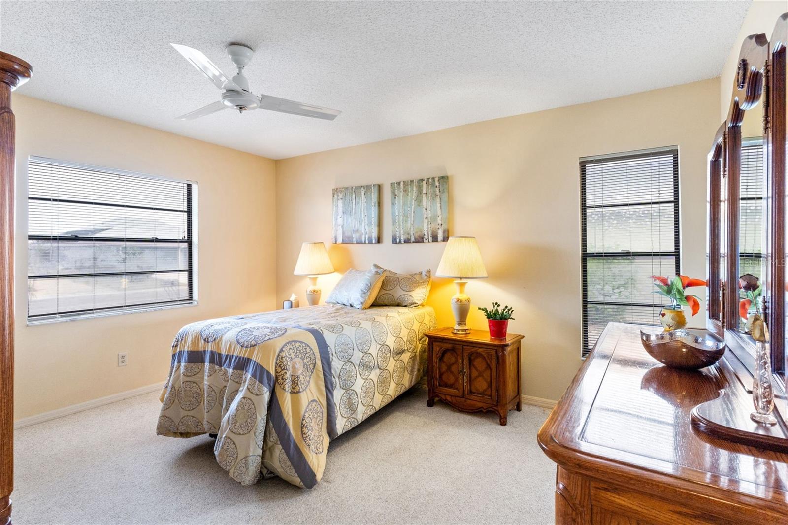 618 FORT DUQUESNA DR