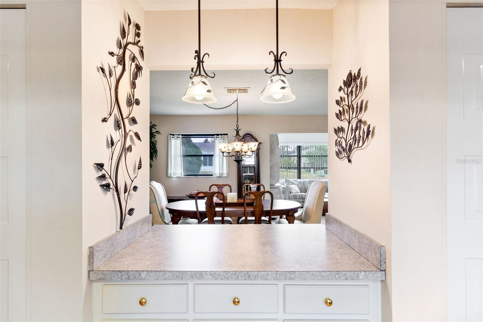 618 FORT DUQUESNA DR