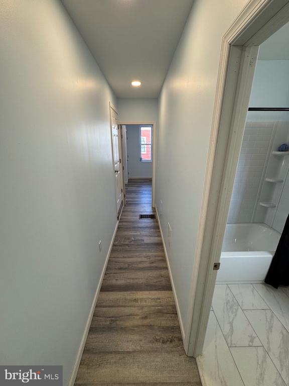 348 NECTARINE STREET
