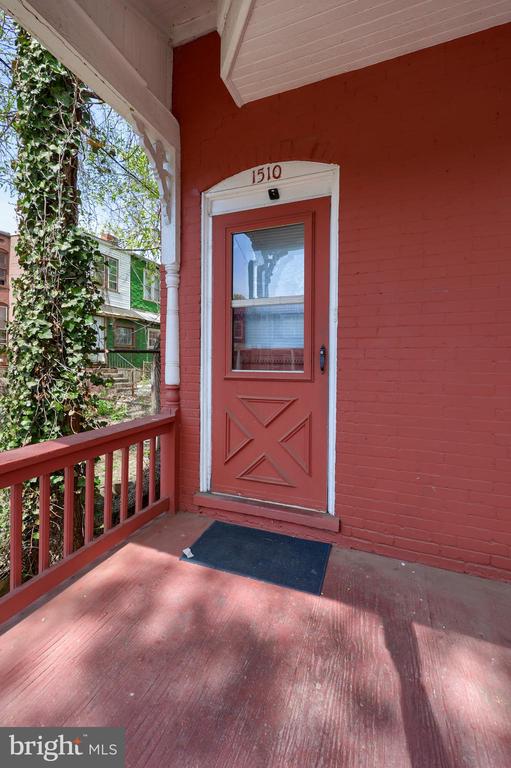 1510 CATHERINE STREET