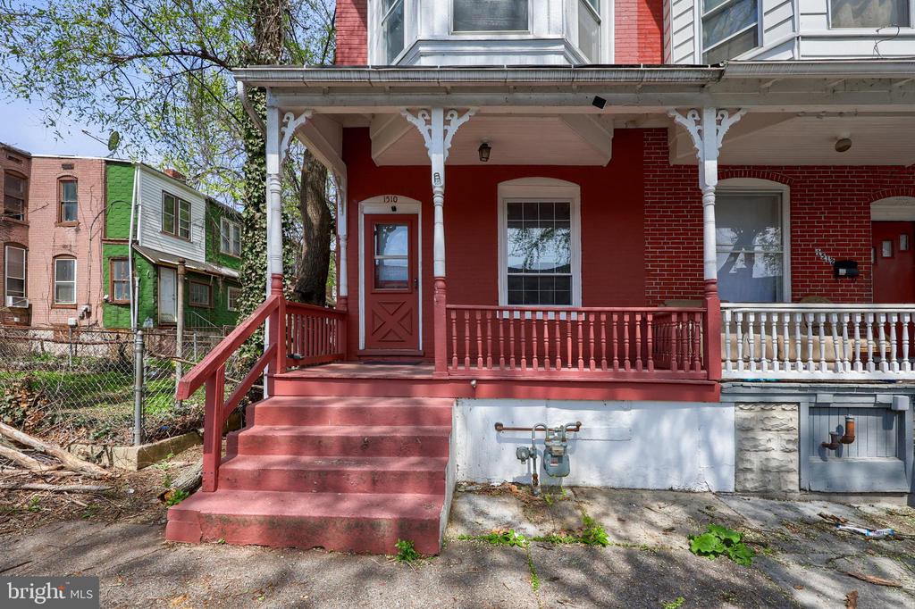 1510 CATHERINE STREET
