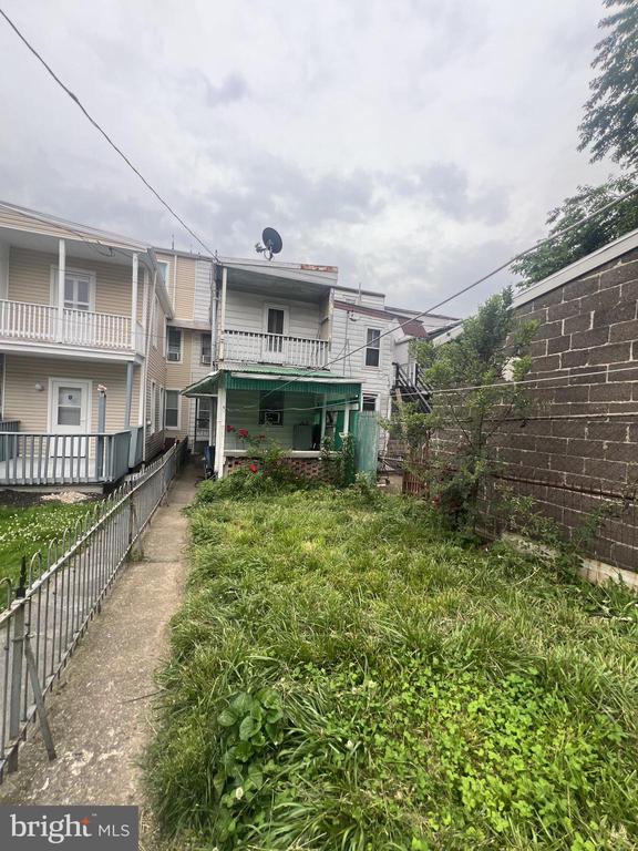 325 CRESCENT STREET