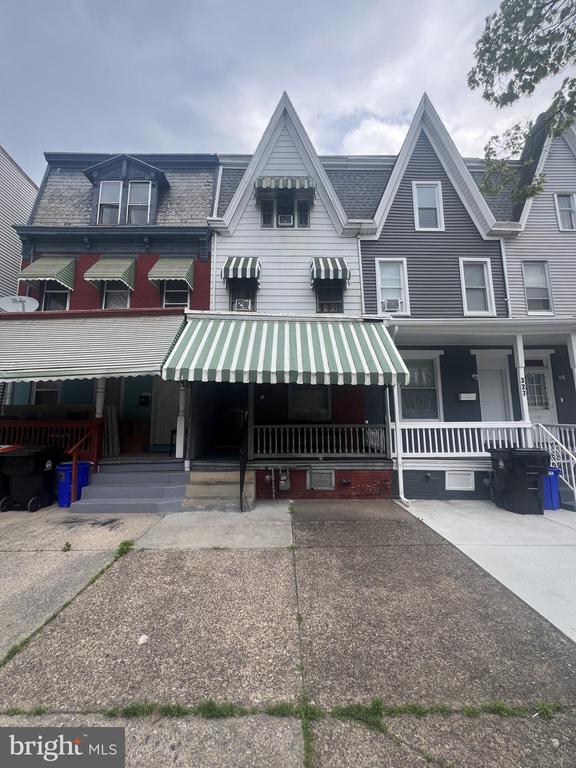 325 CRESCENT STREET