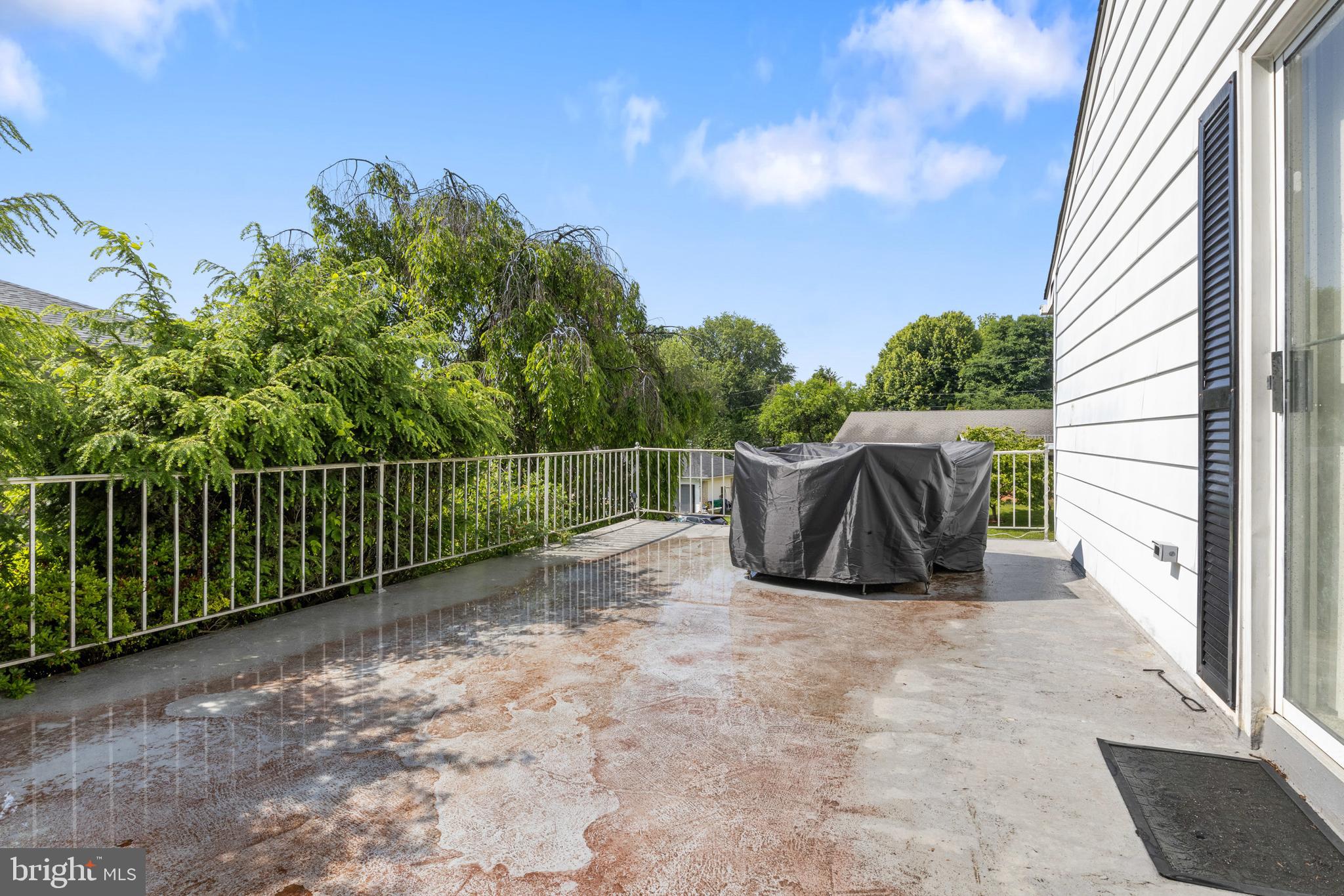 4009 EASTBROOK ROAD