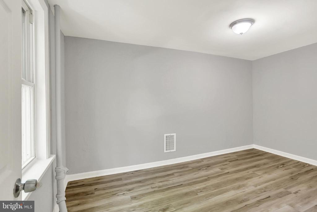 2131 PENN STREET