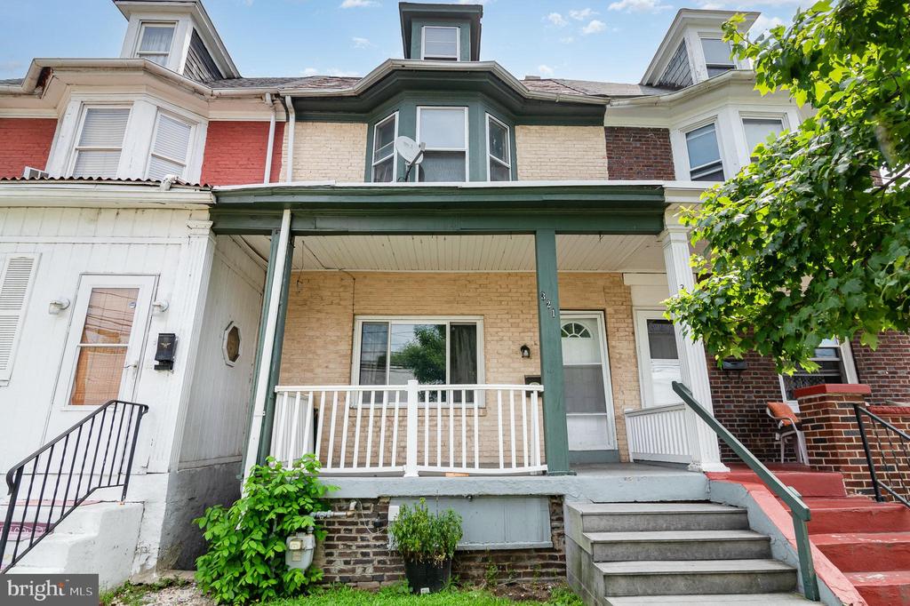 321 S 18TH STREET