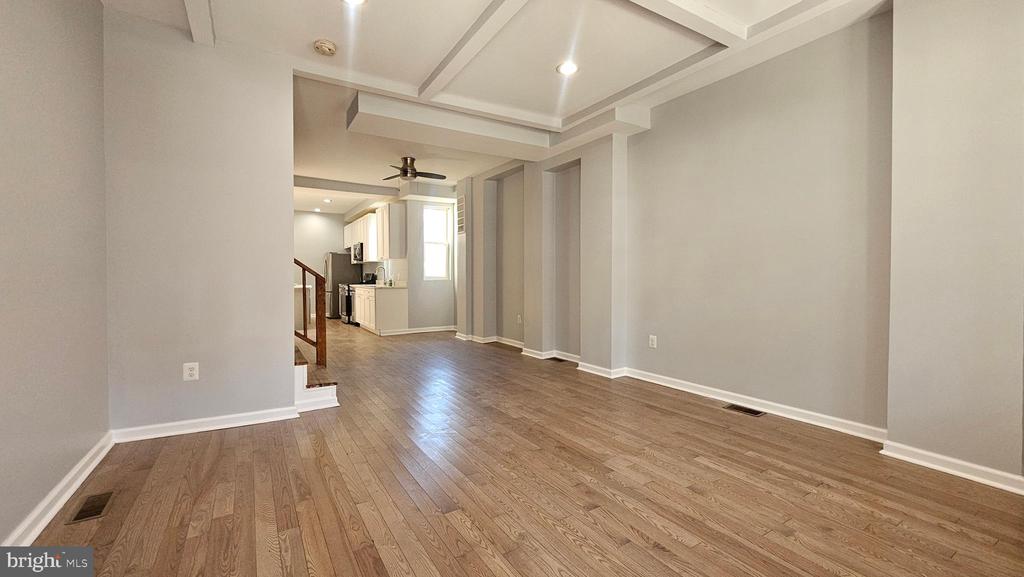 343 CRESCENT STREET