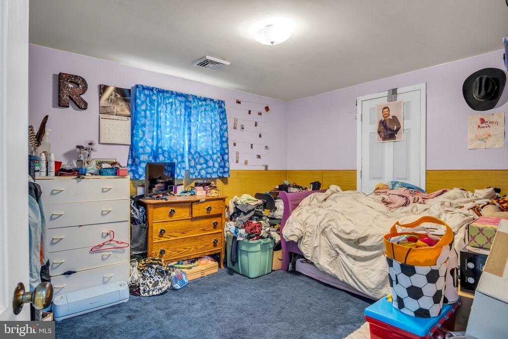 123 E HARRISBURG AVENUE