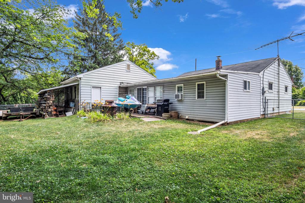 123 E HARRISBURG AVENUE