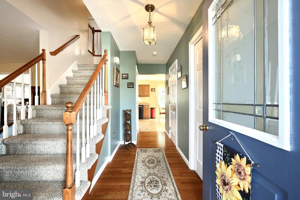 2716 SPARROW DRIVE