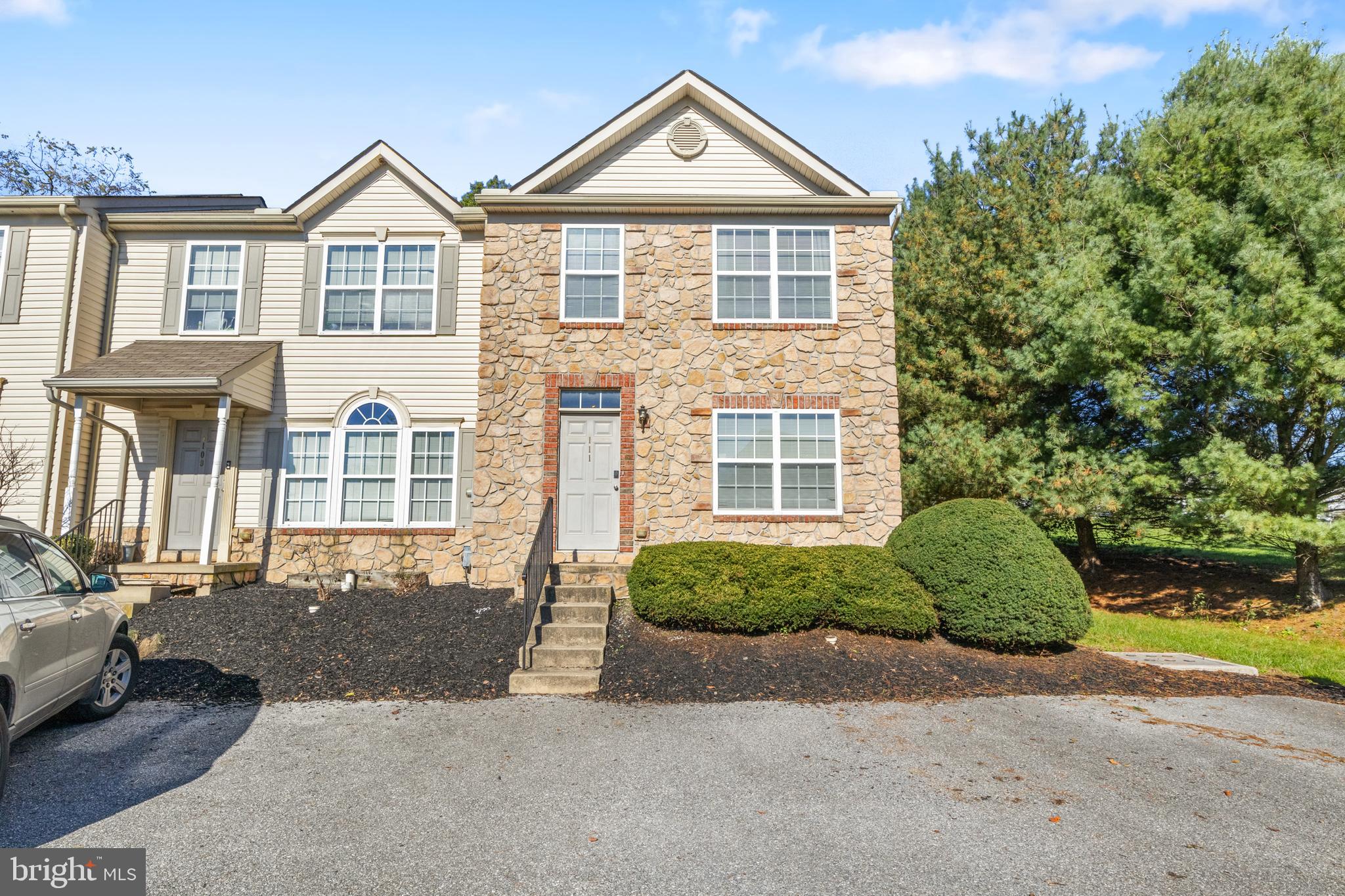 111 ROYAL DRIVE