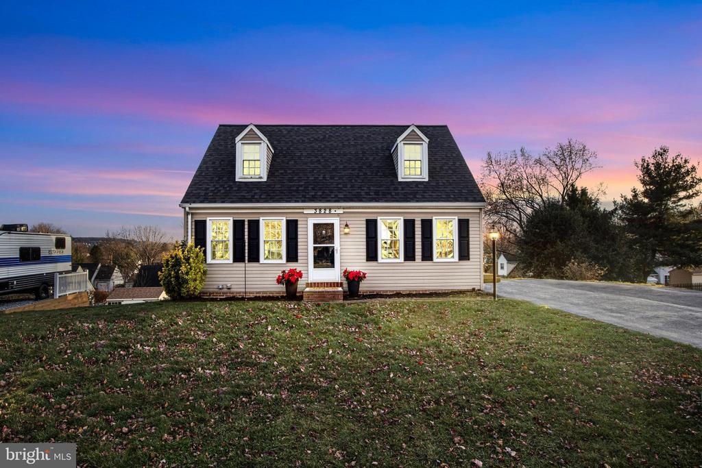 3828 TARPLEY DRIVE