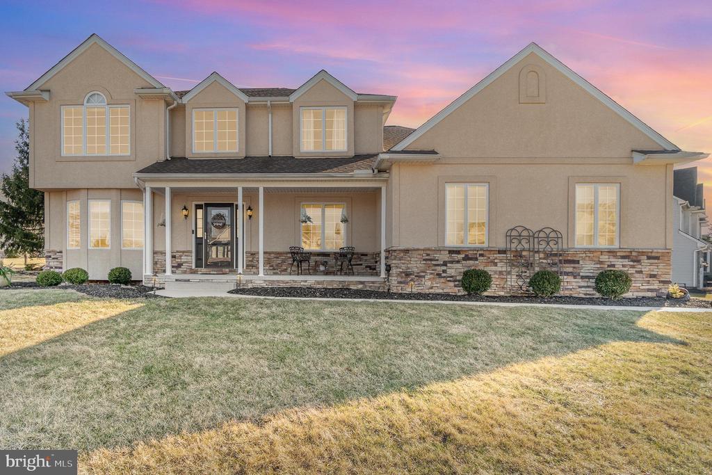 1400 GREENMEADOW DRIVE