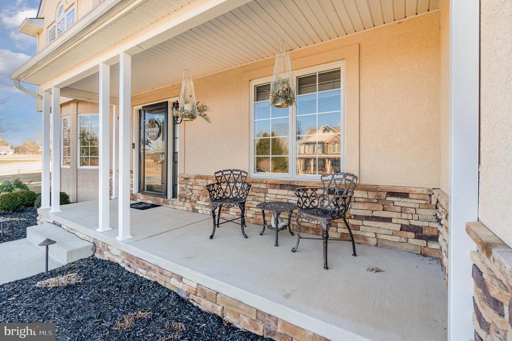 1400 GREENMEADOW DRIVE