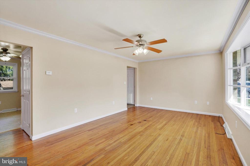 1235 LOMBARD ROAD