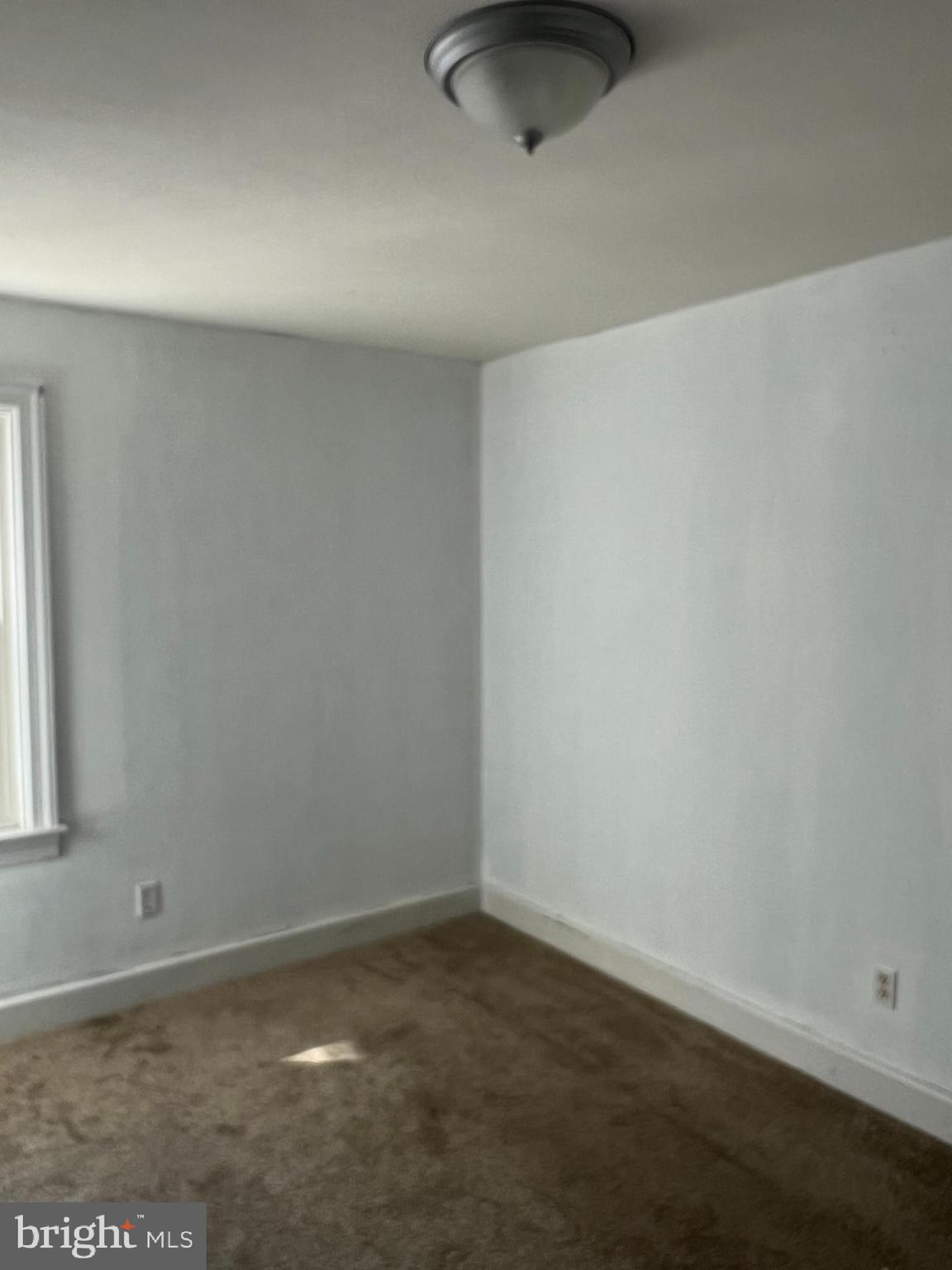 802 W MIDDLE STREET